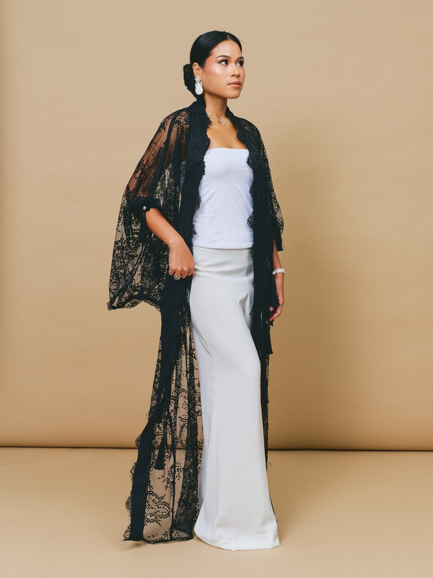 Full Lace Abaya in Black